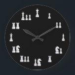 Witte kaasjesklok grote klok<br><div class="desc">De Klok van de muur met de witte schaakstukken tegen een zwarte achtergrond,  die hun echte waarde op schaak vertegenwoordigen. Volledig aanpasbaar.</div>