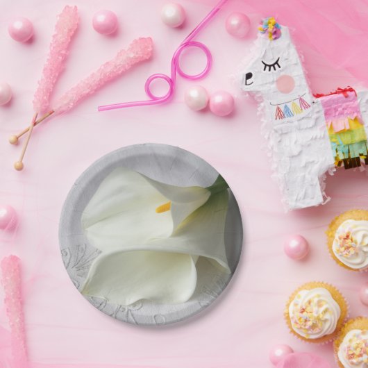 Witte kammeling op linnen papieren bordje (Feest)