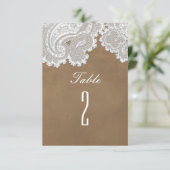 Witte kant en bruine rustieke tafelnummer voor de (Staand voorkant)