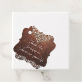 Witte kant en rustieke houtnerf bedankjes labels (In situ)