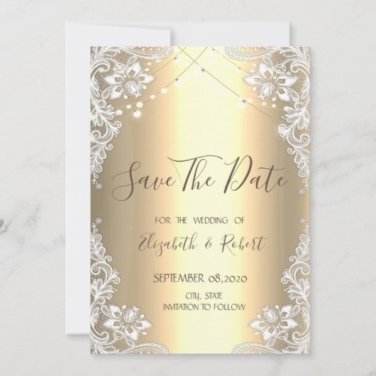 Witte kant en slingerlichtjes op gouden achtergron save the date (Voorkant)