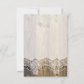 Witte kant & hart op hout bruiloft RSVP Kaartje (Achterkant)