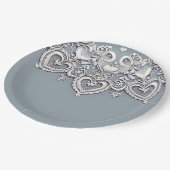 Witte Kant Hartjes Romantische Charme Bruidsmeisje Papieren Bordje (Gekanteld)