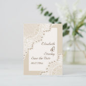 Witte kant met parels bruiloft Save the Date Aankondigingskaart (Staand voorkant)