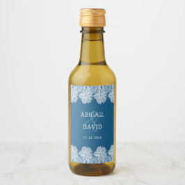 Witte kant op blauwe bruiloft Mini Wijn Etiket