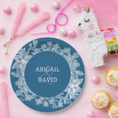 Witte kant op blauwe bruiloft papieren bordje (Feest)