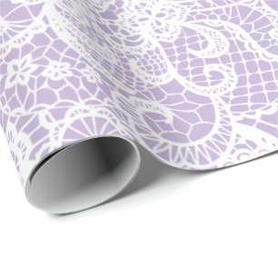 Witte kant op lavender cadeaupapier