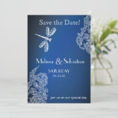 Witte kant op Royal Blue Dragonflies Save The Date (Staand voorkant)
