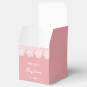 Witte kant op roze doopkubus bedankdoosjes (Geopend)