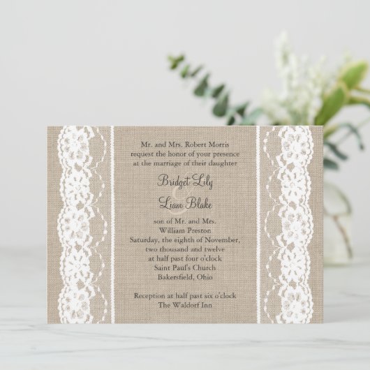 Witte kant op uitnodiging voor bruiloft rond Burla (Staand voorkant)