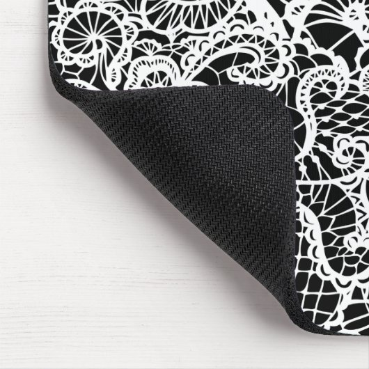 Witte kant op zwarte Muismat (Hoek)