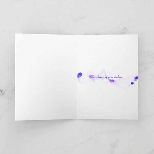 witte kantoorbehoeften en bloemen op hout kaart (Binnen)