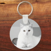 Witte Kat Aangepaste Huisdiernaam – Bewerkbare Lie Sleutelhanger (Achterkant)