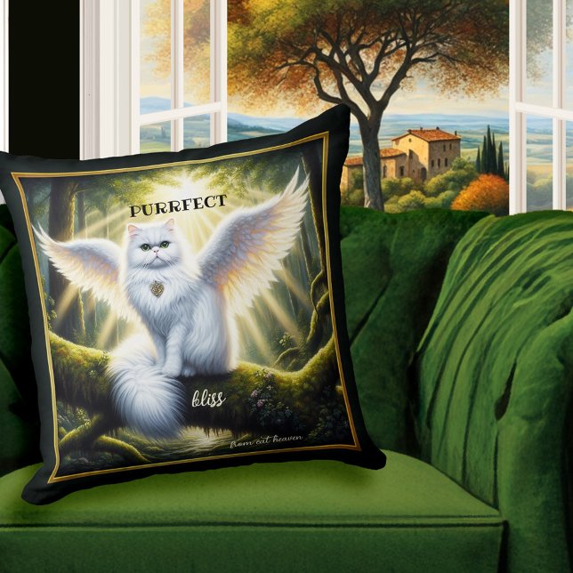Witte kat engel hemelse gelukzaligheid kussen (Pillow featuring a painting of a white angel cat in a lush forest. Heavenly bliss! - cat lover gift)