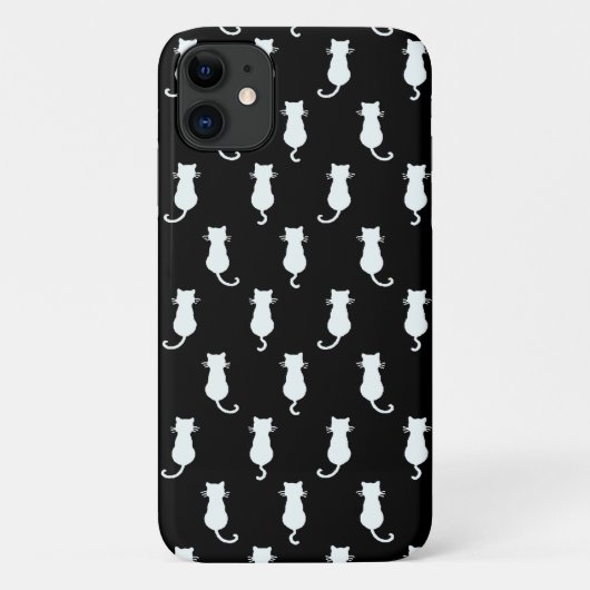 Witte kat geïsoleerd op zwart stippenpatroon Case-Mate iPhone case (Achterkant)