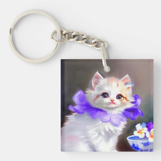Witte kat met Paarse bloemkraag Sleutelhanger (voorkant)