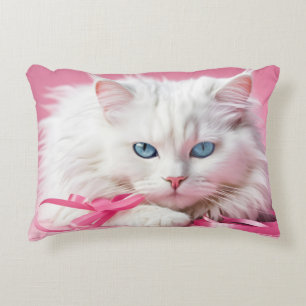 Witte kat met roze linten accent kussen