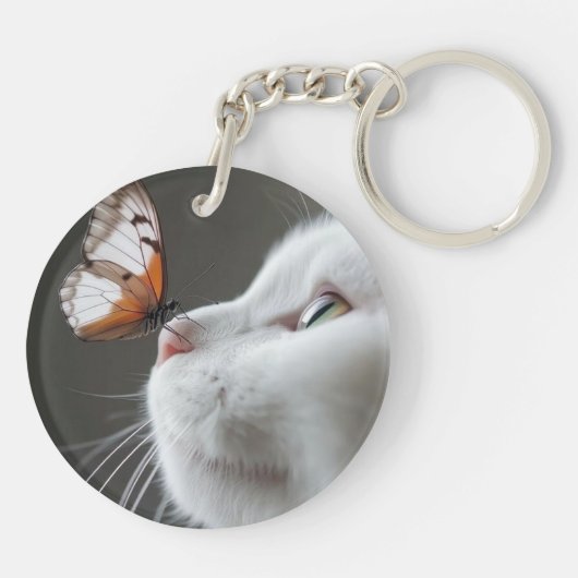Witte kat met vlinder sleutelhanger (Achterkant)