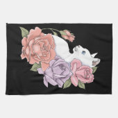 Witte kat pastel bloem zwart romantisch botanisch theedoek (Horizontaal)