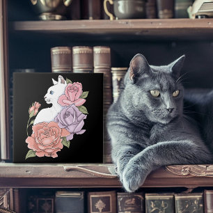Witte kat pastel bloemmotief zwart romantisch bota tegeltje