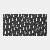 Witte Kat Silhouet Patroon op Zwart Bureaumat (Voorkant)