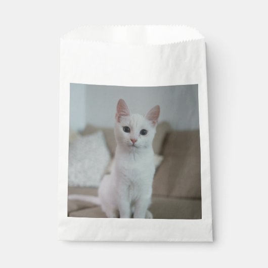 Witte kat | Zazzle_Growshop. Bedankzakje (Voorkant)