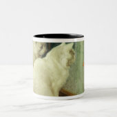 Witte katten die Goldfish bekijken Tweekleurige Koffiemok (Center)