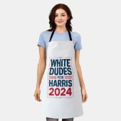 Witte Kerels Voor Harris-2024 Schort (Gedragen)
