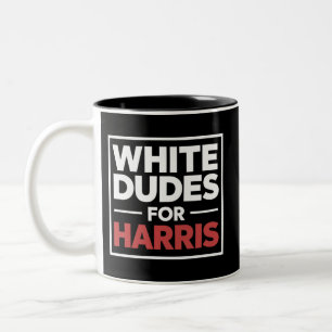 Witte Kerels Voor Kamala-Harris Voor 2024 Presiden Tweekleurige Koffiemok