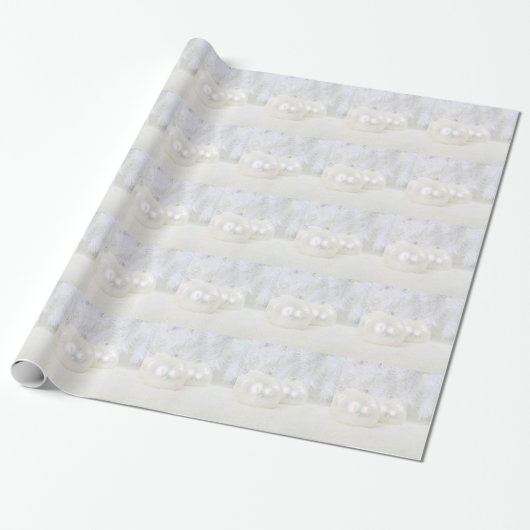 Witte Kerstballen op Sneeuw Achtergrond Papier (Uitgerold)