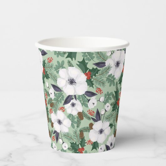Witte kerstbloemen en rode bessen papieren bekers (Voorkant)