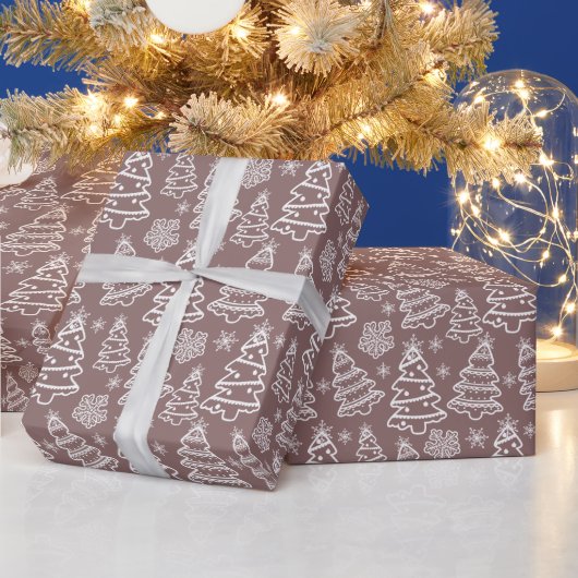 Witte kerstbomen en sneeuwvlokken Kerstmis Cadeaupapier (Feestdagen)