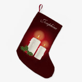 Witte kerstkaarsen op rood met aangepaste naam kleine kerstsok (Voorkant (Hangend))