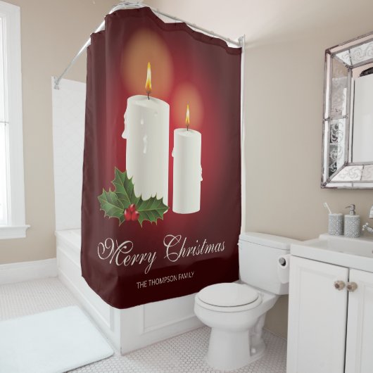 Witte kerstkaarsen op rood met aangepaste tekst douchegordijn (In situ)
