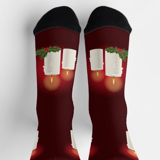 Witte kerstkaarsen op rood sokken (Top)