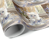 Witte kitten in een theekopje cadeaupapier (Rol Hoek)