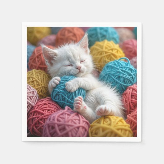 Witte kitten in garen ballen servet (Voorkant)