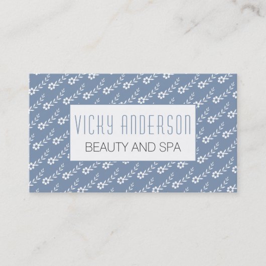 Witte kleine bloemen, dusty blauw bloempatroon visitekaartje (Voorkant)