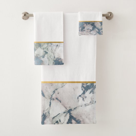 WITTE KLEMBARE BATHROOM TOWEL SET BAD HANDDOEK (Insitu)