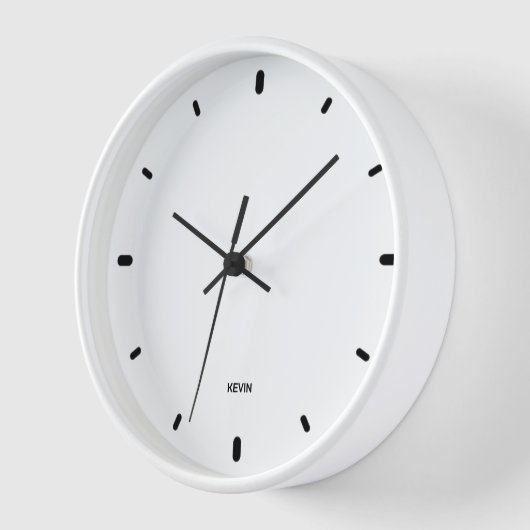 Witte kleur, klokgezicht met zwarte uren en cijfer (Hoek)