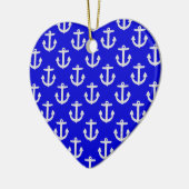Witte kleuren op blauwe achtergrond keramisch ornament (Links)