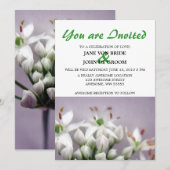 Witte knoflookbiesbloemen op paars kaart (Voorkant / Achterkant)