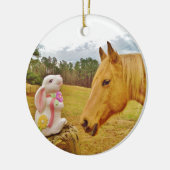 Witte konijn en Gele Paarden Keramisch Ornament (Links)