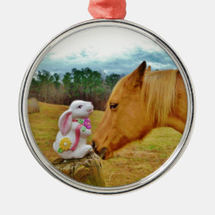 Witte konijn en Gele Paarden Metalen Ornament