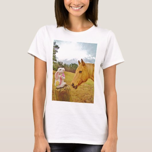 Witte konijn en Gele Paarden T-shirt (Voorkant)