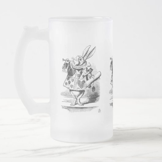 Witte konijn gekleed als Herald Matglas Bierpul (Links)