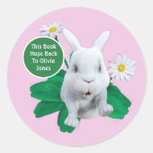 Witte Konijn Madeliefjes Aangepaste Boekplaat Ronde Sticker (Voorkant)