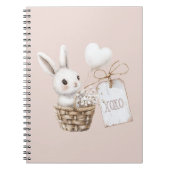 Witte konijnenharten in een mand Baby shower XOXO Notitieboek (Voorkant)