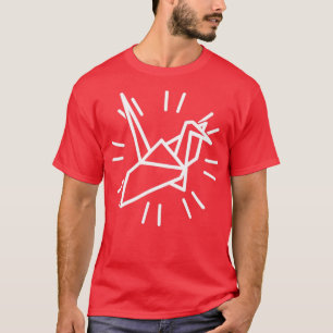 Witte kraan en linnen t-shirt