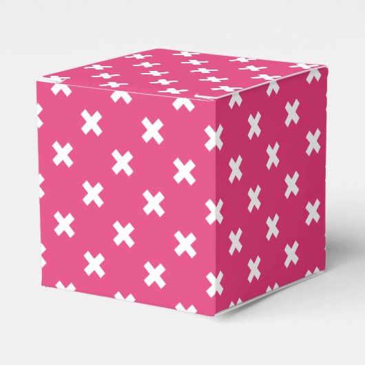 Witte kruisstiften op fuchsia bedankdoosjes (Voorkant Zijde)